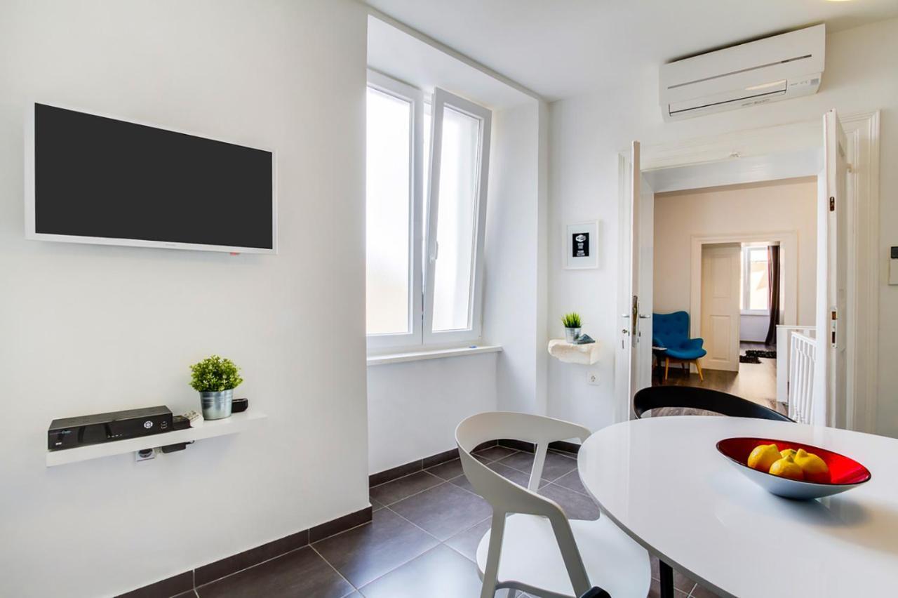Apartamento Divinity'S - Old Town Center Zadar Exterior foto